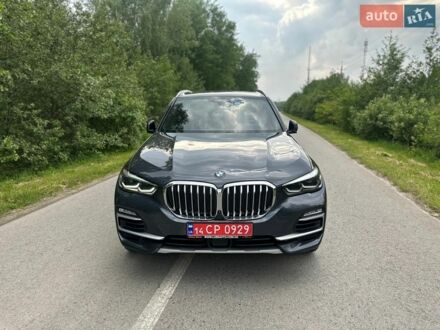 Серый БМВ Х5, объемом двигателя 3 л и пробегом 159 тыс. км за 49900 $, фото 1 на Automoto.ua