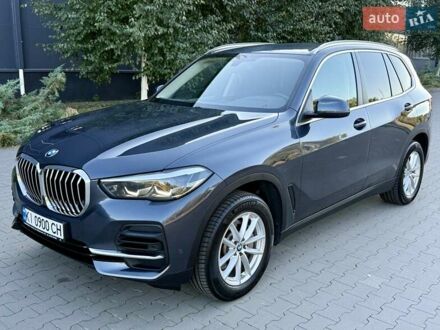 Серый БМВ Х5, объемом двигателя 2 л и пробегом 60 тыс. км за 55500 $, фото 1 на Automoto.ua