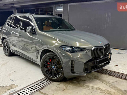 Серый БМВ Х5, объемом двигателя 3 л и пробегом 35 тыс. км за 104900 $, фото 1 на Automoto.ua
