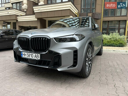 БМВ Х5 2023 у Києві на Automoto.ua Сірий БМВ Х5, об'ємом двигуна 3 л та пробігом 49 тис. км за 108000 $, фото 1 на Automoto.ua