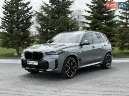 БМВ Х5 2023 в Одессе на Automoto.ua Серый БМВ Х5, объемом двигателя 3 л и пробегом 18 тыс. км за 73000 $, фото 1 на Automoto.ua