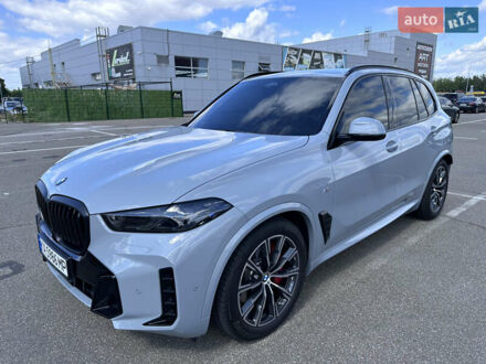БМВ Х5 2024 в Киеве на Automoto.ua Серый БМВ Х5, объемом двигателя 2.99 л и пробегом 4 тыс. км за 105000 $, фото 1 на Automoto.ua