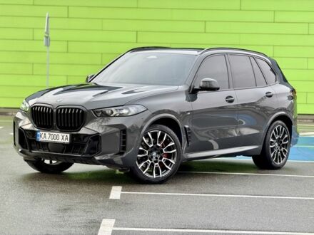 Серый БМВ Х5, объемом двигателя 3 л и пробегом 33 тыс. км за 112900 $, фото 1 на Automoto.ua