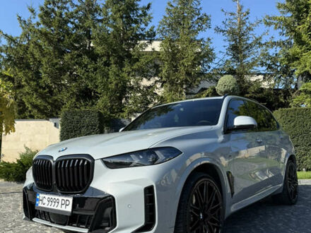 БМВ Х5 2024 в Львове на Automoto.ua Серый БМВ Х5, объемом двигателя 3 л и пробегом 9 тыс. км за 110000 $, фото 1 на Automoto.ua