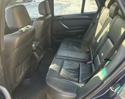 Синій БМВ Х5, об'ємом двигуна 0 л та пробігом 300 тис. км за 11500 $, фото 7 на Automoto.ua