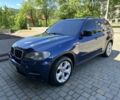 Синий БМВ Х5, объемом двигателя 3 л и пробегом 318 тыс. км за 16500 $, фото 1 на Automoto.ua