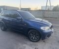 Синій БМВ Х5, об'ємом двигуна 3 л та пробігом 250 тис. км за 12300 $, фото 2 на Automoto.ua