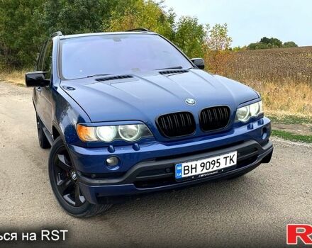 Синий БМВ Х5, объемом двигателя 4.4 л и пробегом 325 тыс. км за 7000 $, фото 1 на Automoto.ua