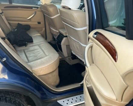 Синий БМВ Х5, объемом двигателя 4.4 л и пробегом 429 тыс. км за 7999 $, фото 10 на Automoto.ua