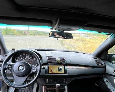 Синий БМВ Х5, объемом двигателя 4.4 л и пробегом 325 тыс. км за 7000 $, фото 8 на Automoto.ua