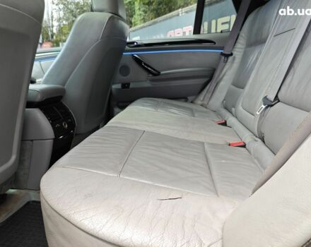 Синий БМВ Х5, объемом двигателя 4.4 л и пробегом 383 тыс. км за 7500 $, фото 12 на Automoto.ua