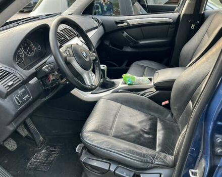 Синий БМВ Х5, объемом двигателя 3 л и пробегом 10 тыс. км за 5100 $, фото 1 на Automoto.ua