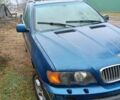 Синий БМВ Х5, объемом двигателя 4.4 л и пробегом 340 тыс. км за 4000 $, фото 1 на Automoto.ua