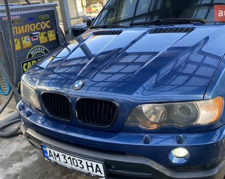 Синій БМВ Х5, об'ємом двигуна 4.4 л та пробігом 259 тис. км за 10000 $, фото 7 на Automoto.ua