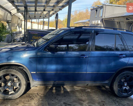 Синій БМВ Х5, об'ємом двигуна 4.4 л та пробігом 259 тис. км за 10000 $, фото 13 на Automoto.ua