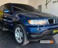 Синий БМВ Х5, объемом двигателя 3 л и пробегом 300 тыс. км за 8500 $, фото 1 на Automoto.ua