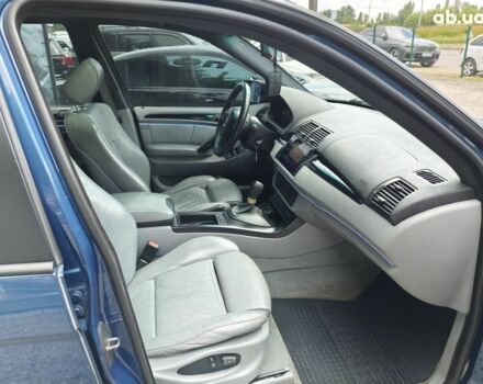 Синий БМВ Х5, объемом двигателя 4.4 л и пробегом 383 тыс. км за 7500 $, фото 13 на Automoto.ua