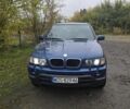 Синий БМВ Х5, объемом двигателя 3 л и пробегом 340 тыс. км за 4300 $, фото 1 на Automoto.ua