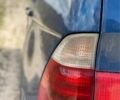 Синий БМВ Х5, объемом двигателя 3 л и пробегом 300 тыс. км за 4000 $, фото 4 на Automoto.ua