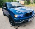 Синий БМВ Х5, объемом двигателя 4.4 л и пробегом 300 тыс. км за 11000 $, фото 1 на Automoto.ua