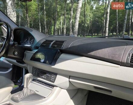 Синій БМВ Х5, об'ємом двигуна 3 л та пробігом 371 тис. км за 8500 $, фото 51 на Automoto.ua