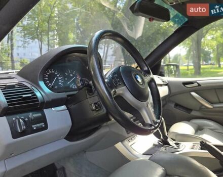 Синій БМВ Х5, об'ємом двигуна 3 л та пробігом 371 тис. км за 8500 $, фото 40 на Automoto.ua