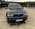 Синий БМВ Х5, объемом двигателя 3 л и пробегом 442 тыс. км за 10500 $, фото 2 на Automoto.ua