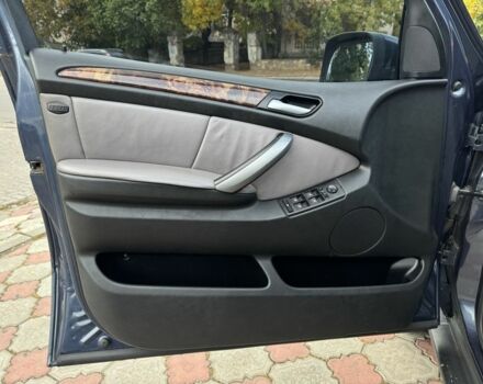 Синій БМВ Х5, об'ємом двигуна 3 л та пробігом 340 тис. км за 6299 $, фото 19 на Automoto.ua