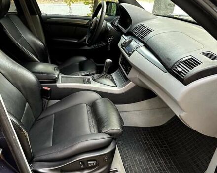 Синий БМВ Х5, объемом двигателя 2.99 л и пробегом 340 тыс. км за 9500 $, фото 8 на Automoto.ua