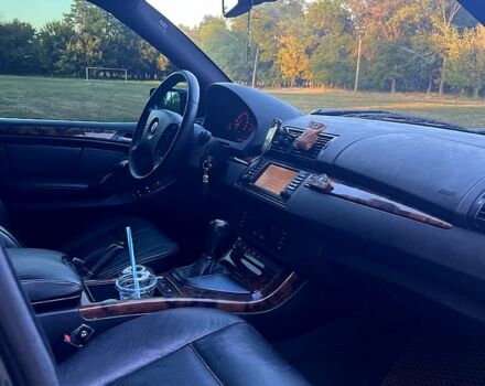 Синий БМВ Х5, объемом двигателя 3 л и пробегом 304 тыс. км за 11950 $, фото 7 на Automoto.ua
