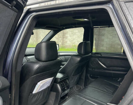 Синий БМВ Х5, объемом двигателя 3 л и пробегом 380 тыс. км за 9500 $, фото 15 на Automoto.ua