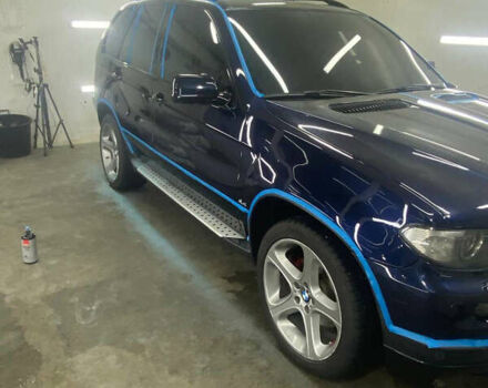 Синий БМВ Х5, объемом двигателя 4.4 л и пробегом 341 тыс. км за 9500 $, фото 4 на Automoto.ua