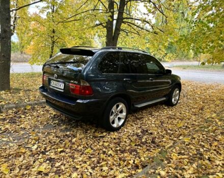 Синий БМВ Х5, объемом двигателя 3 л и пробегом 340 тыс. км за 9500 $, фото 5 на Automoto.ua