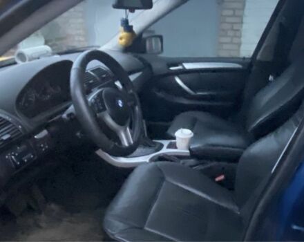 Синій БМВ Х5, об'ємом двигуна 3 л та пробігом 260 тис. км за 4800 $, фото 6 на Automoto.ua