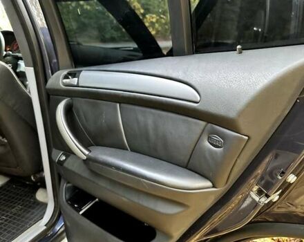 Синий БМВ Х5, объемом двигателя 2.99 л и пробегом 340 тыс. км за 9500 $, фото 7 на Automoto.ua