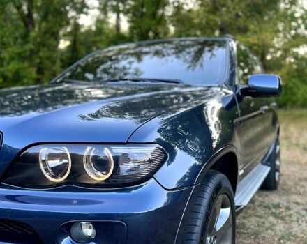 Синий БМВ Х5, объемом двигателя 3 л и пробегом 304 тыс. км за 11950 $, фото 3 на Automoto.ua