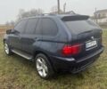 Синій БМВ Х5, об'ємом двигуна 2.99 л та пробігом 400 тис. км за 10500 $, фото 1 на Automoto.ua