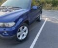 Синий БМВ Х5, объемом двигателя 3 л и пробегом 368 тыс. км за 10700 $, фото 1 на Automoto.ua