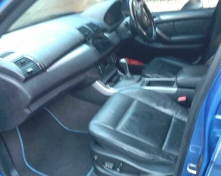 Синий БМВ Х5, объемом двигателя 3 л и пробегом 220 тыс. км за 4500 $, фото 7 на Automoto.ua