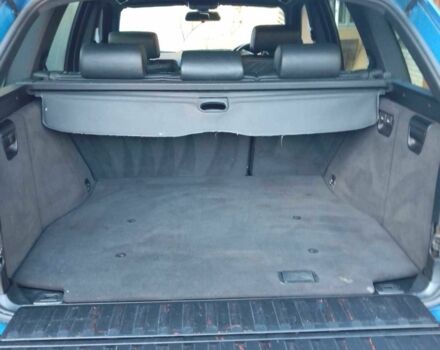 Синий БМВ Х5, объемом двигателя 3 л и пробегом 220 тыс. км за 4500 $, фото 2 на Automoto.ua