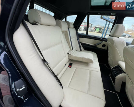 Синій БМВ Х5, об'ємом двигуна 3 л та пробігом 221 тис. км за 19300 $, фото 65 на Automoto.ua