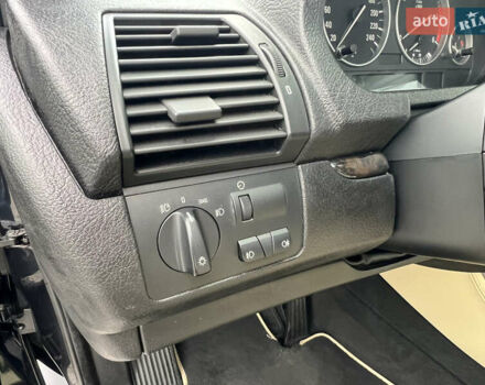 Синій БМВ Х5, об'ємом двигуна 3 л та пробігом 221 тис. км за 19300 $, фото 59 на Automoto.ua