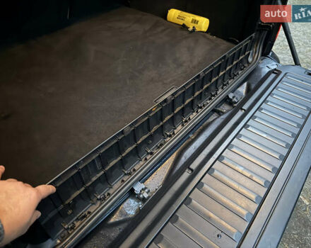 Синий БМВ Х5, объемом двигателя 3 л и пробегом 333 тыс. км за 9700 $, фото 41 на Automoto.ua