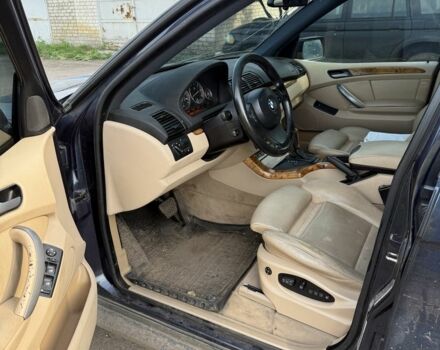 Синій БМВ Х5, об'ємом двигуна 3 л та пробігом 171 тис. км за 6000 $, фото 7 на Automoto.ua