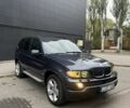 Синий БМВ Х5, объемом двигателя 3 л и пробегом 300 тыс. км за 5500 $, фото 2 на Automoto.ua