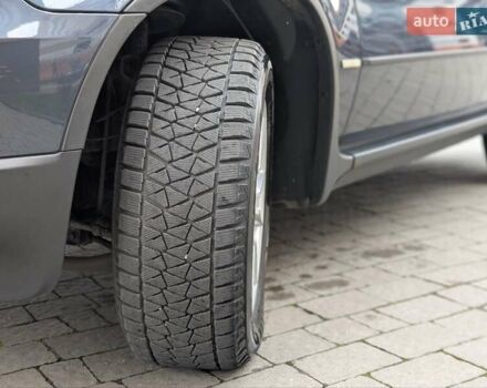 Синій БМВ Х5, об'ємом двигуна 3 л та пробігом 362 тис. км за 12700 $, фото 7 на Automoto.ua