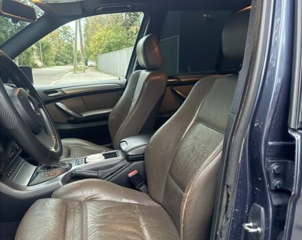 Синий БМВ Х5, объемом двигателя 3 л и пробегом 300 тыс. км за 5500 $, фото 11 на Automoto.ua