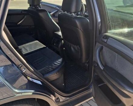 Синий БМВ Х5, объемом двигателя 2.99 л и пробегом 360 тыс. км за 10700 $, фото 6 на Automoto.ua