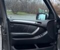Синий БМВ Х5, объемом двигателя 3 л и пробегом 300 тыс. км за 6200 $, фото 9 на Automoto.ua