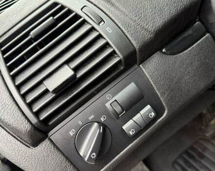 Синий БМВ Х5, объемом двигателя 2.99 л и пробегом 293 тыс. км за 11500 $, фото 7 на Automoto.ua